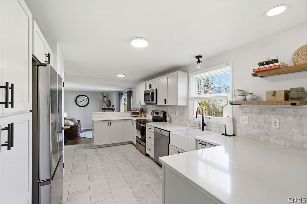 4233 Gemini Path Liverpool, NY 13090 - Photo 15 of 46