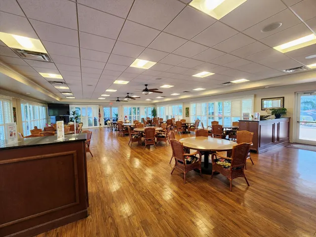 $1,750 | 2000 South Federal Highway, Unit 106, Boynton Beach, FL 33435