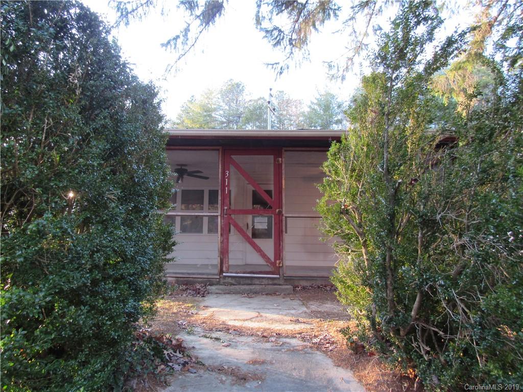 311 New Town Road Rosman, NC 28772 - Photo 3 of 18 Gallery Image 3