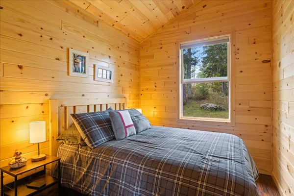 $350,000 | 2050 Shipman, Ely, MN 55731