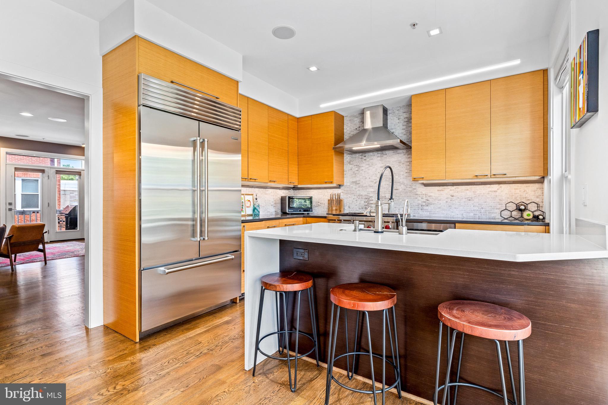 328 I Street Southeast Washington, DC 20003 - Photo 14 of 37 Kitchen