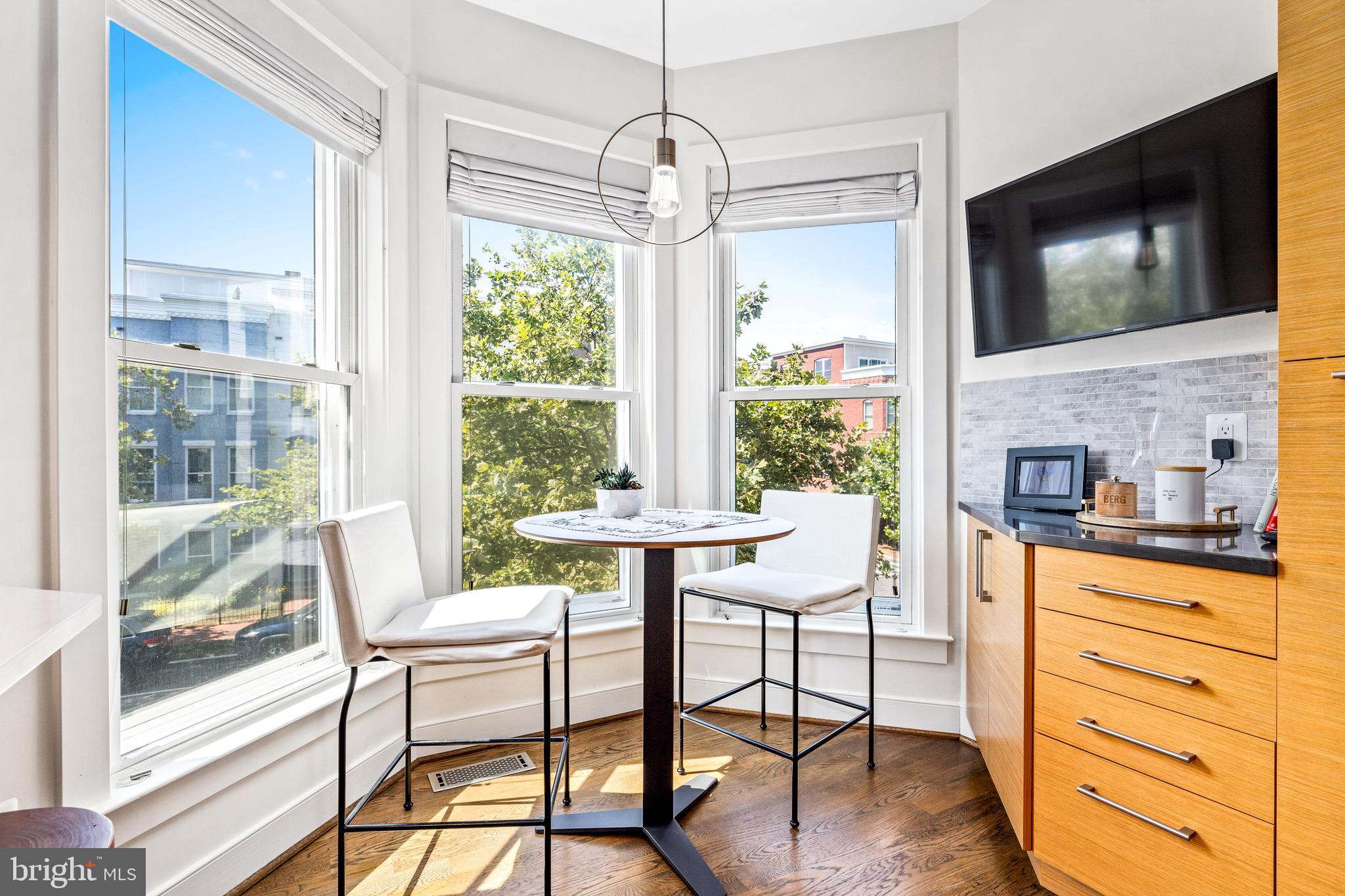 328 I Street Southeast Washington, DC 20003 - Photo 15 of 37 Breakfast Nook