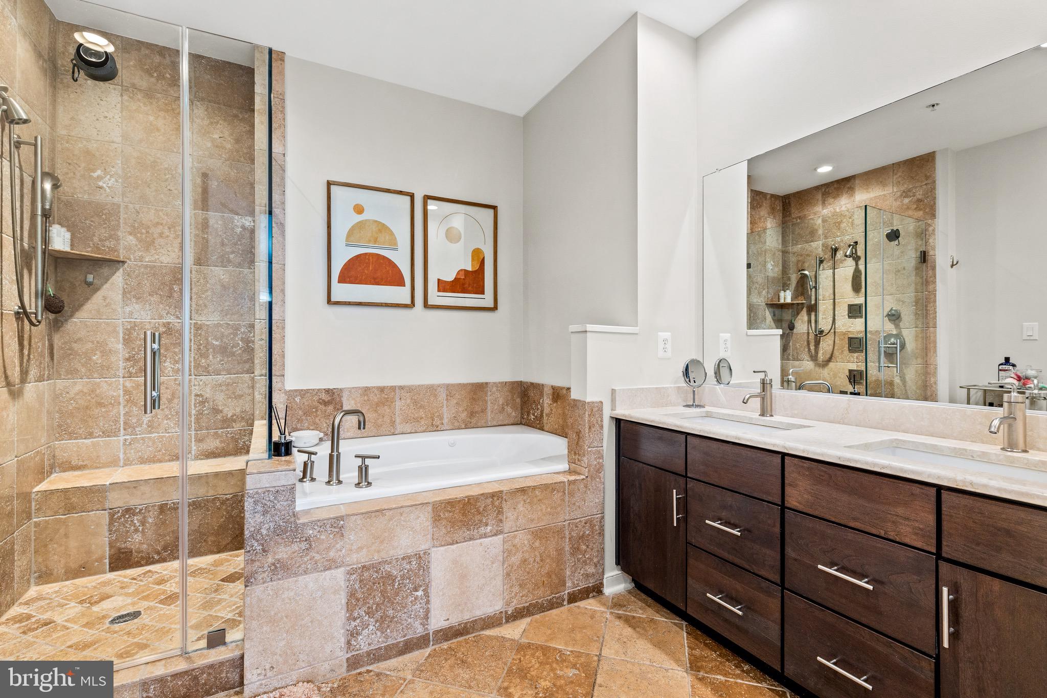 328 I Street Southeast Washington, DC 20003 - Photo 23 of 37 Primary Bath