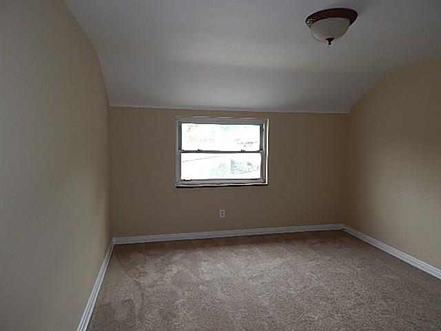 1013 Connor Road Castle Shannon, PA 15234 - Photo 11 of 21 Gallery Image 11