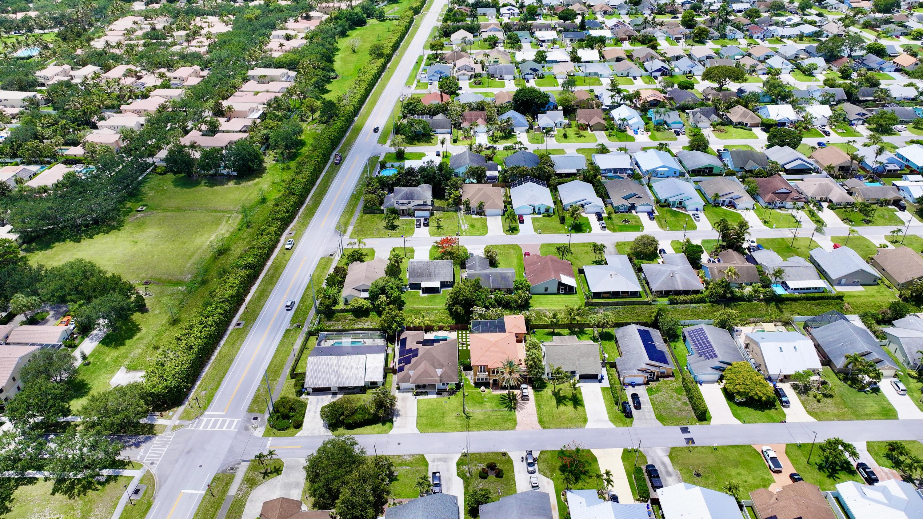 6048 Garrett Street Jupiter, FL 33458 - Photo 84 of 101 dji_fly_20260522_124730_0935_17794719066