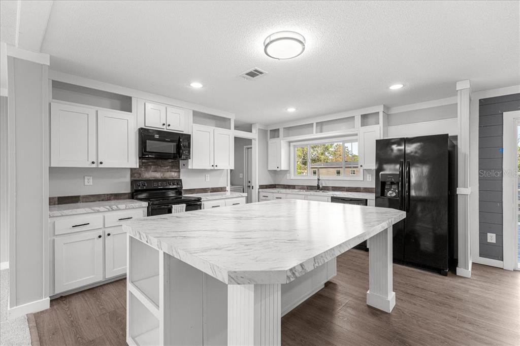 9191 Southwest 32nd Ave Road Ocala, FL 34476 - Photo 7 of 38