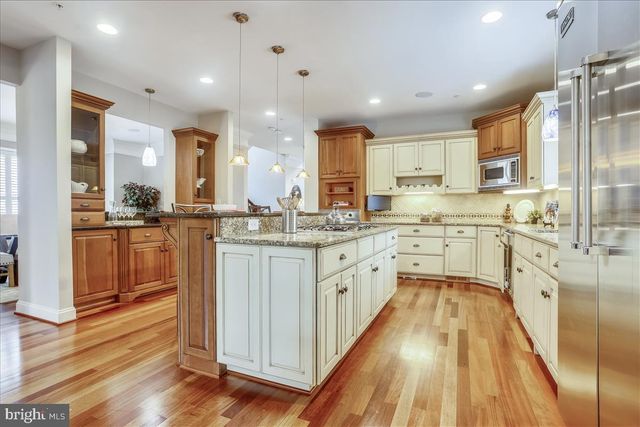 $1,750,000 | 5505 Namakagan Road, Bethesda, MD 20816