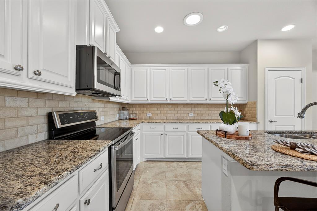 1815 Ladera Way, Unit 1815 Mansfield, TX 76063 - Photo 12 of 24