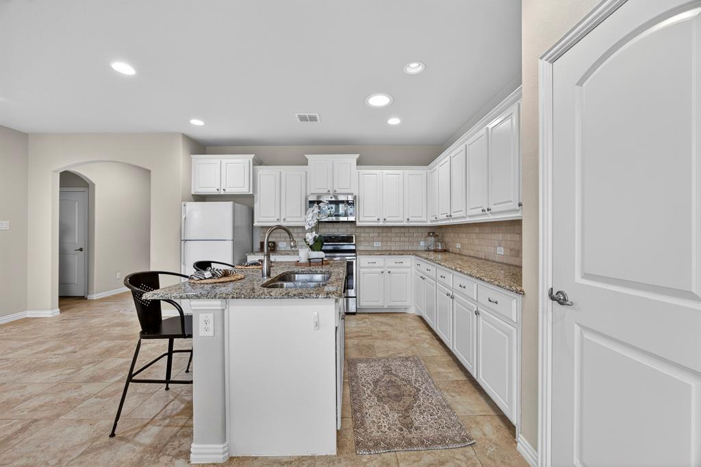 1815 Ladera Way, Unit 1815 Mansfield, TX 76063 - Photo 10 of 24