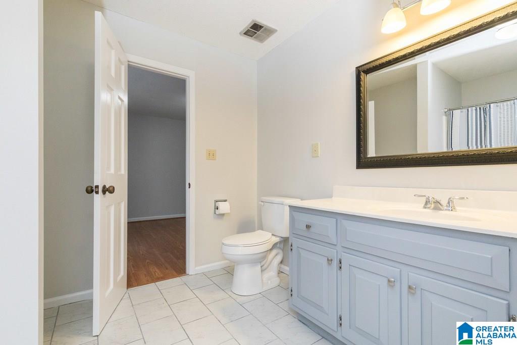3422 North River Road Birmingham, AL 35223 - Photo 27 of 32