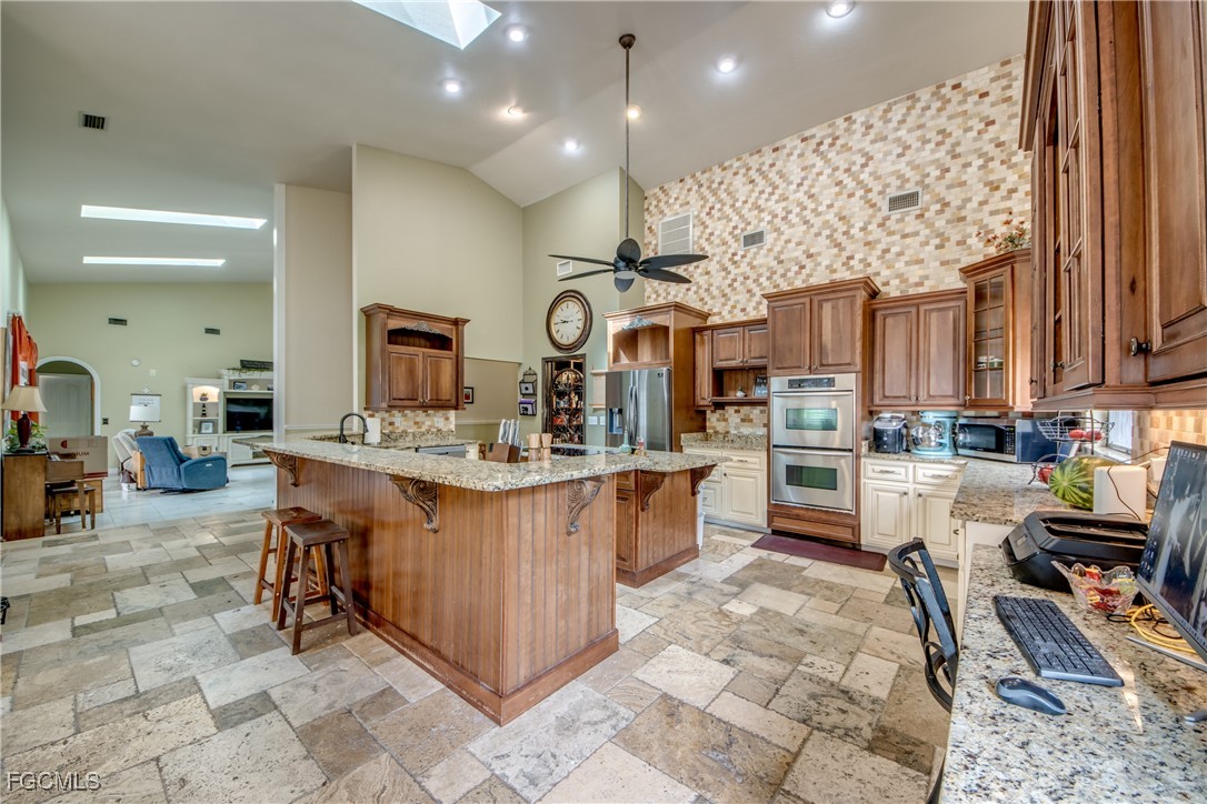 706 Southwest 6th Street Cape Coral, FL 33991 - Photo 11 of 46