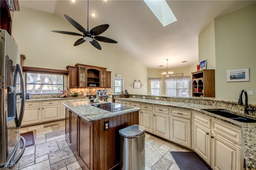 706 Southwest 6th Street Cape Coral, FL 33991 - Photo 13 of 46