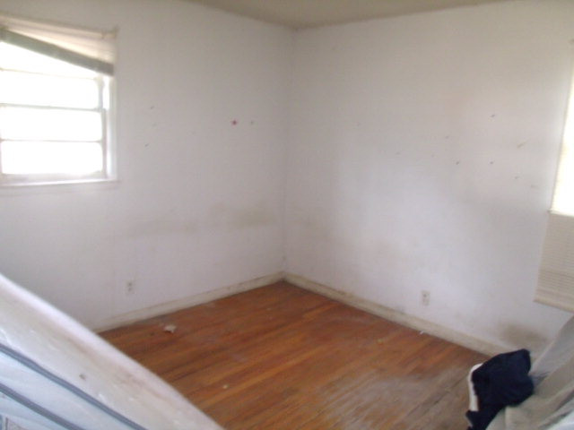 1669 Wilson Road Warrenton, GA 30828 - Photo 6 of 17 Owners bedroom
