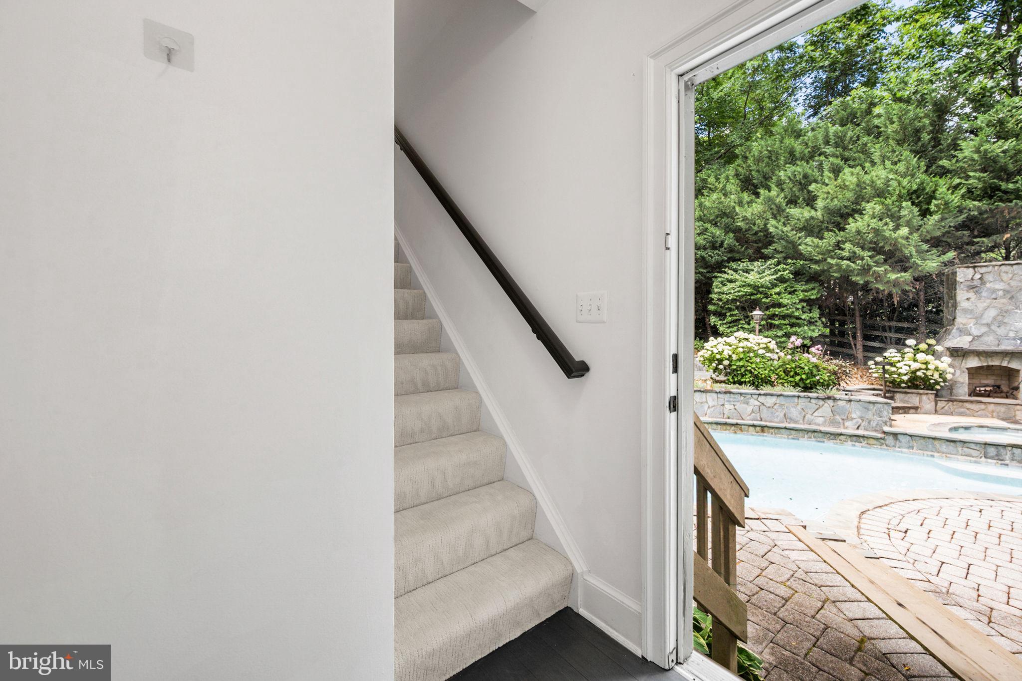 1256 New Bedford Lane Reston, VA 20194 - Photo 55 of 128