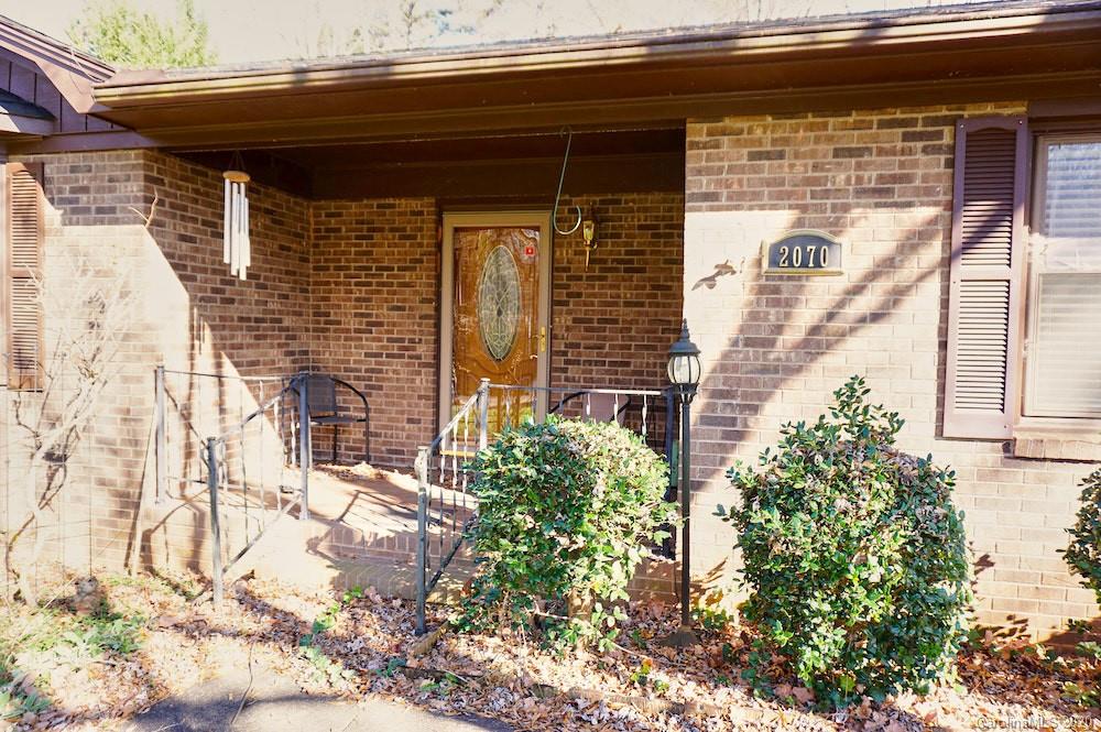 2070 Westover Road Hickory, NC 28602 - Photo 12 of 42 Gallery Image 12