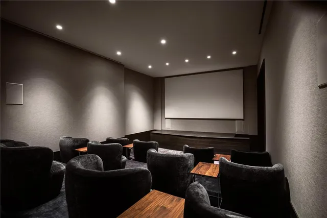 $1,695,000 | 50 West Street, Unit 15C | Financial District