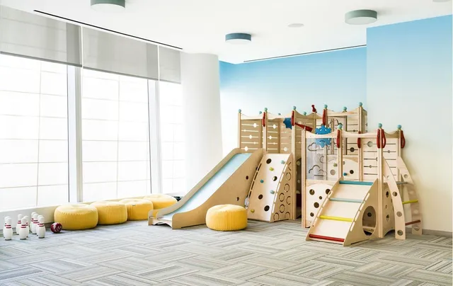 $1,695,000 | 50 West Street, Unit 15C | Financial District