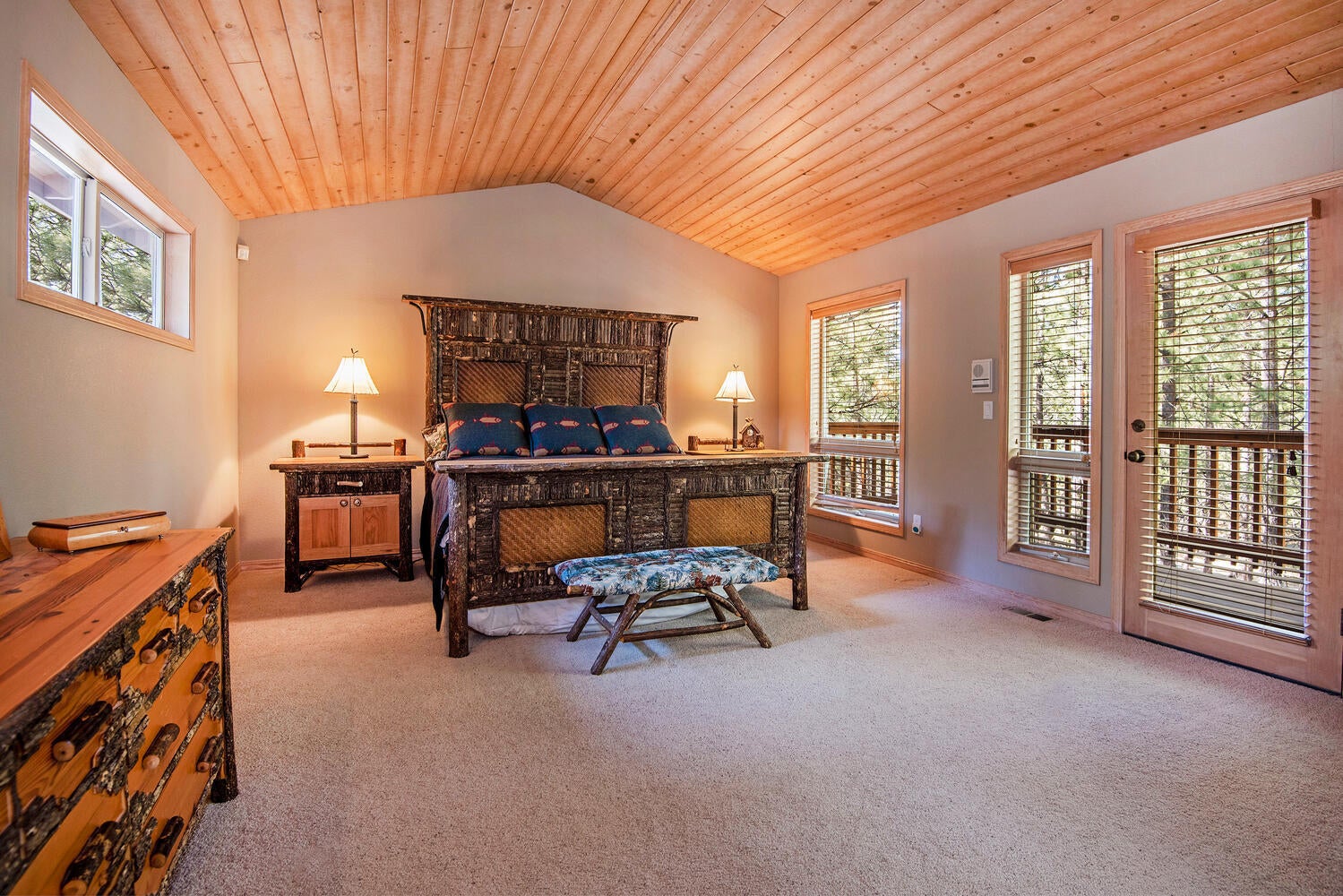 13430 Triflorium Black Butte Ranch, OR 97759 - Photo 7 of 26 13430 Triflorium Black Butte-large-007-0