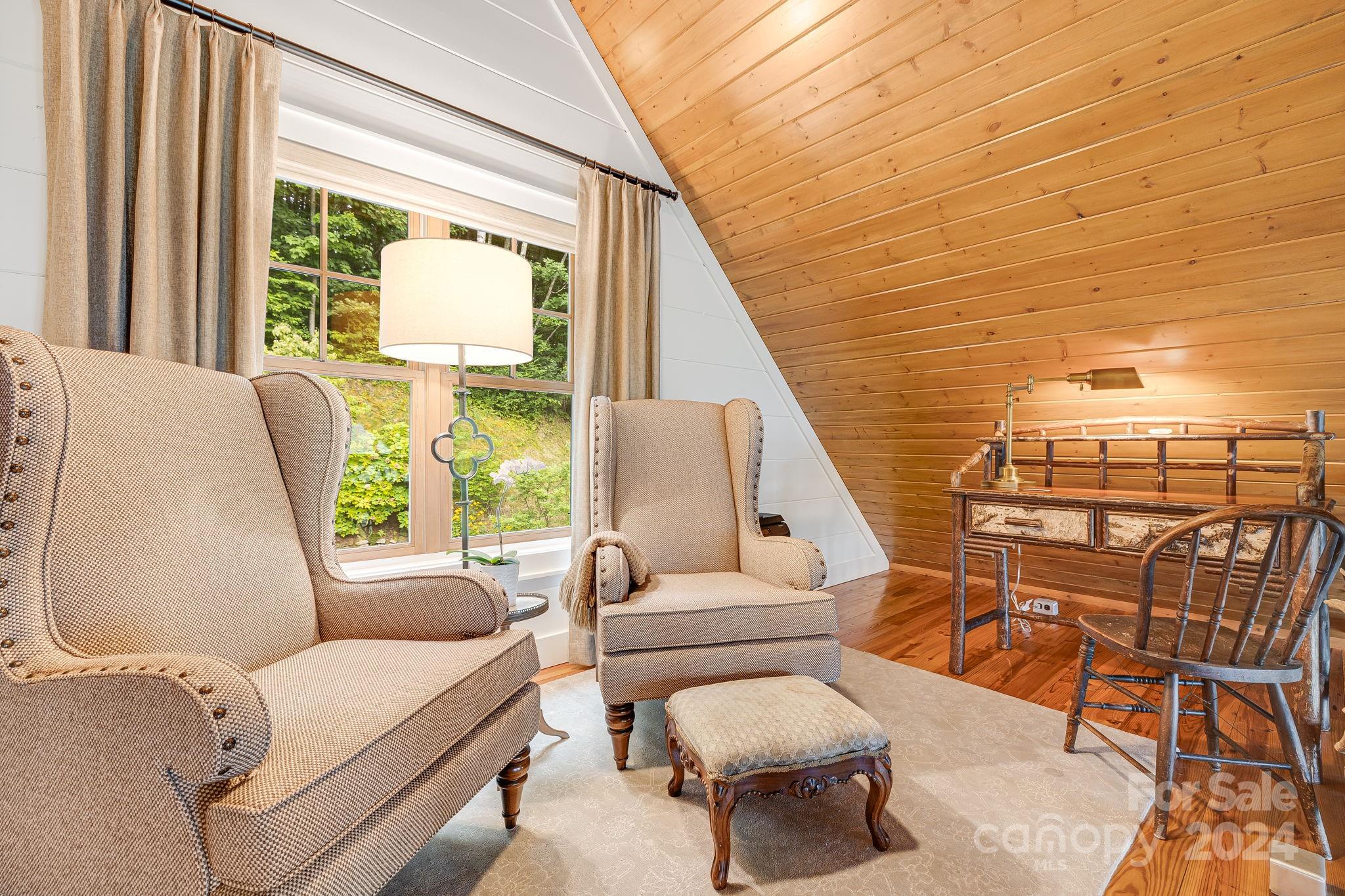 249 Cook House Road, Unit 208 Sylva, NC 28779 - Photo 8 of 48 Gallery Image 8