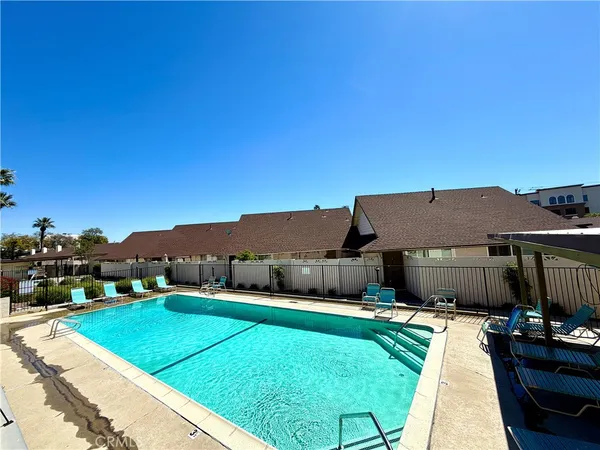 $2,795 | 659 South Indian Hill Boulevard, Claremont, CA 91711