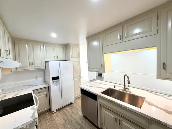 $2,795 | 659 South Indian Hill Boulevard, Claremont, CA 91711