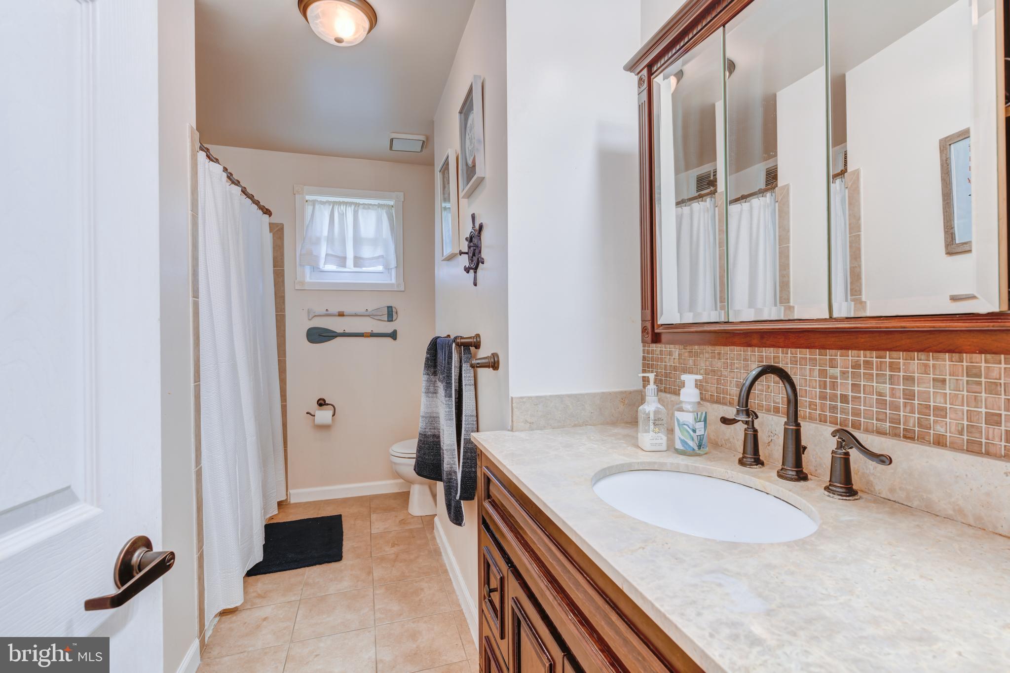 717 Woodside Road Jenkintown, PA 19046 - Photo 18 of 37