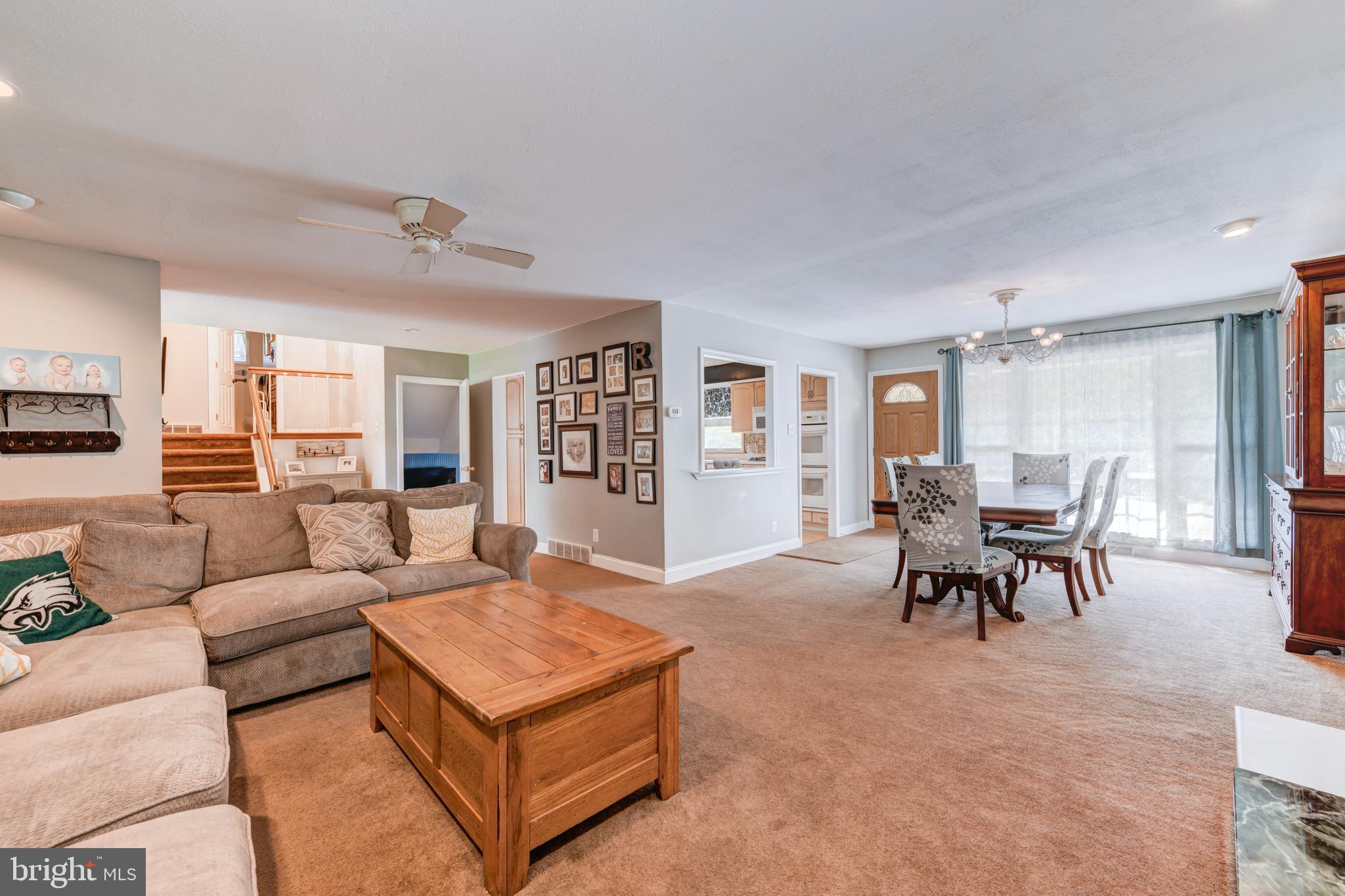 717 Woodside Road Jenkintown, PA 19046 - Photo 4 of 37