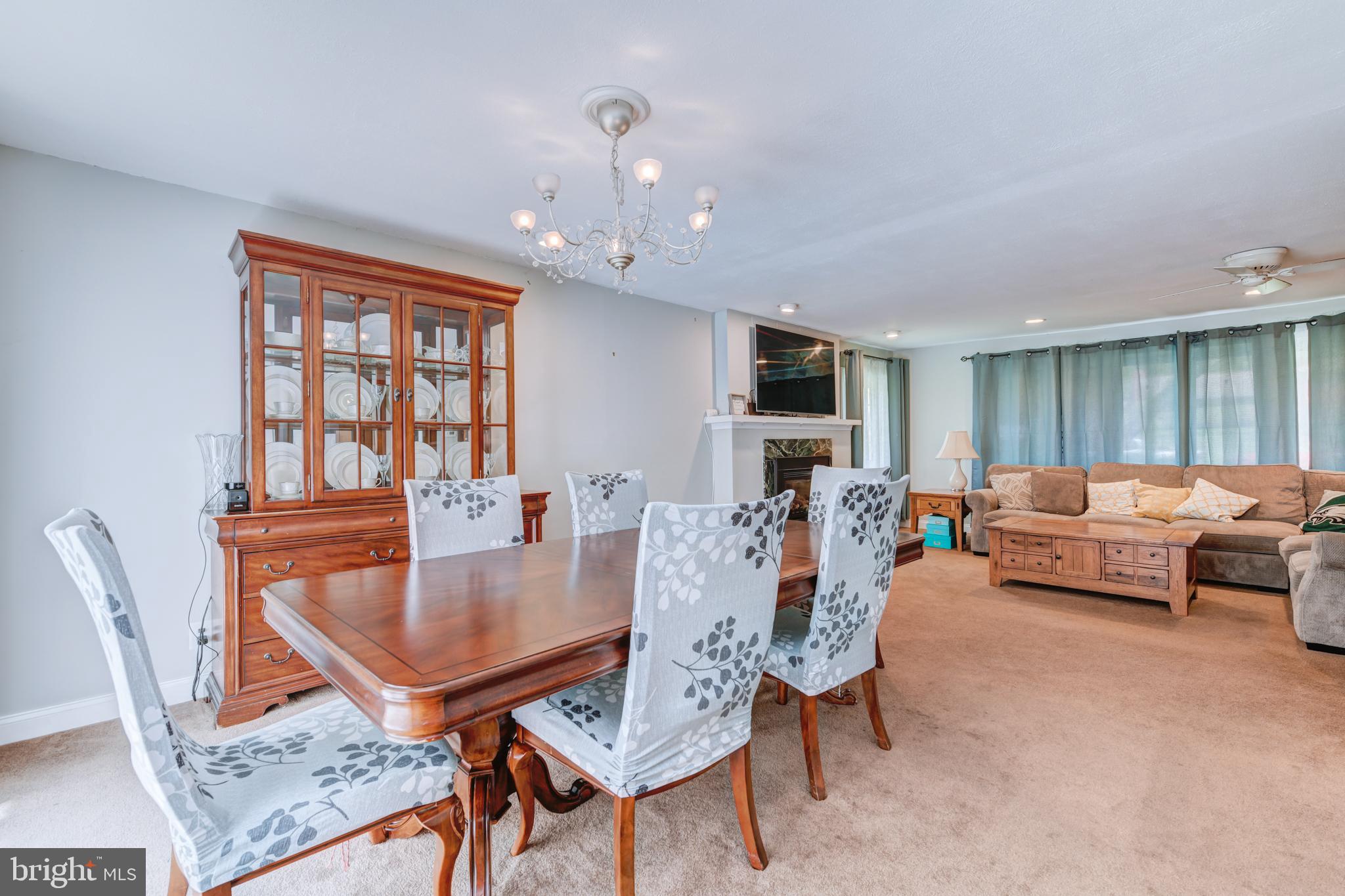 717 Woodside Road Jenkintown, PA 19046 - Photo 7 of 37