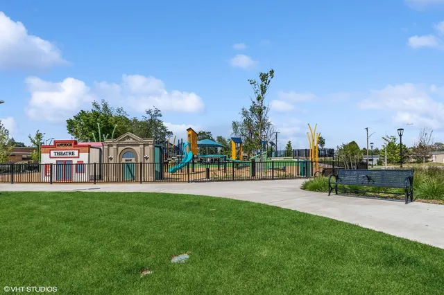 $599,000 | 865 Sterling Heights Drive, Antioch, IL 60002