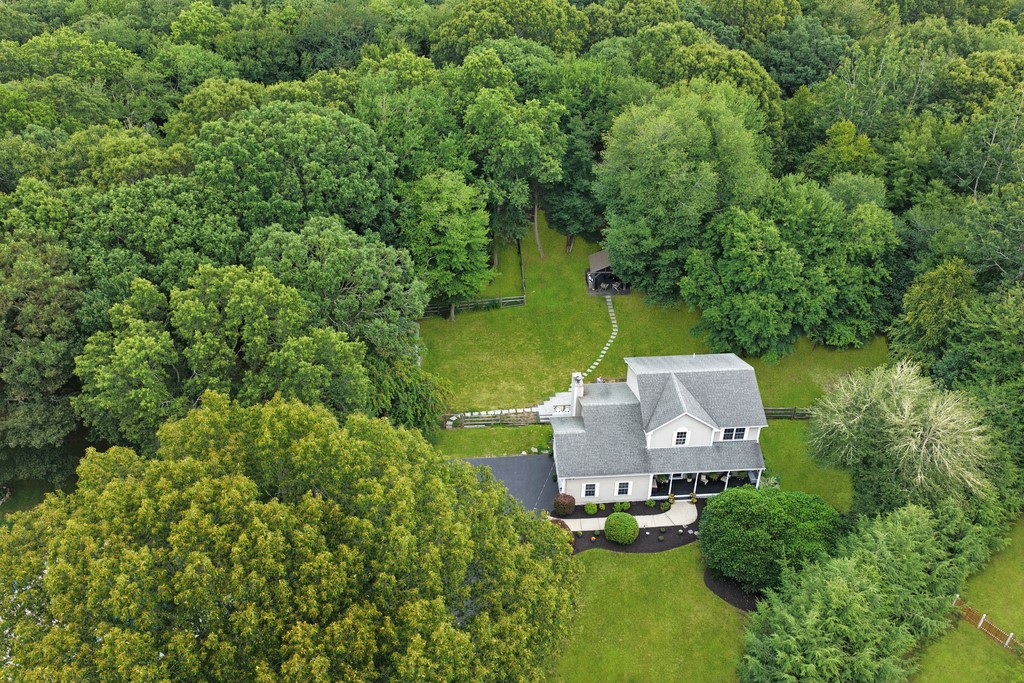 5 Christopher Road Westerly, RI 02891 - Photo 3 of 42 Gallery Image 3