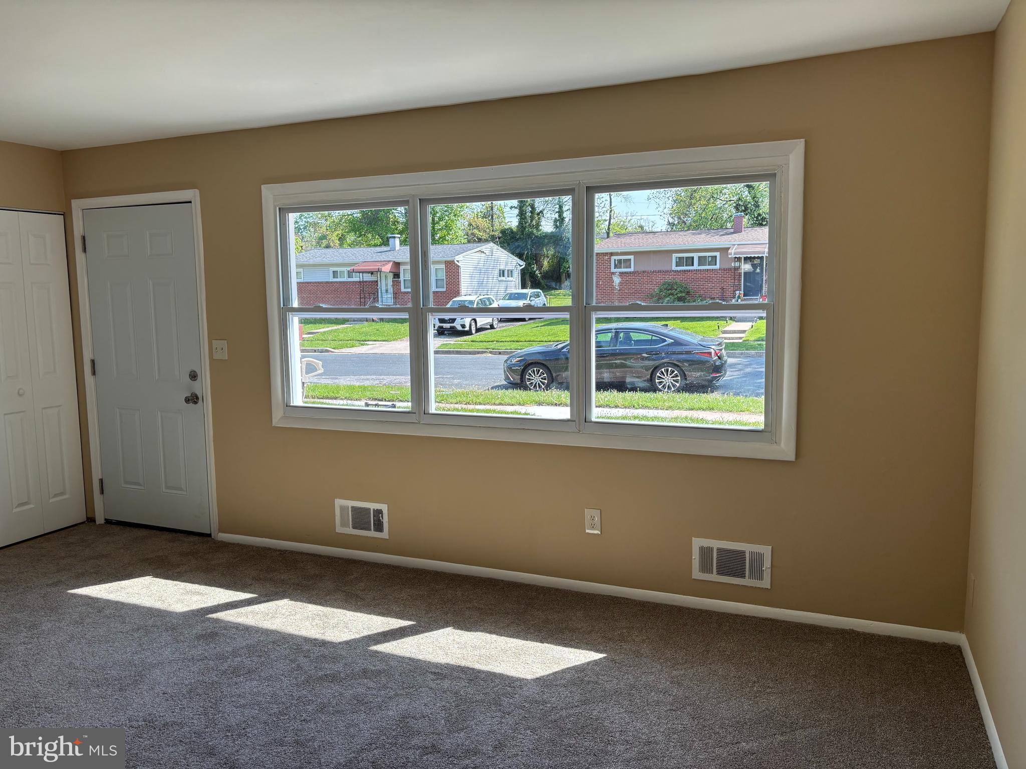 9016 Samoset Road Randallstown, MD 21133 - Photo 10 of 36 an empty room with a window