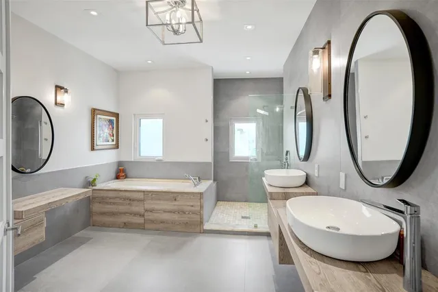 $1,695,000 | 1774 Bay Drive, Unit 1774, Pompano Beach, FL 33062