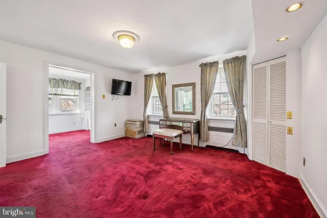 a view of livingroom with furniture and window