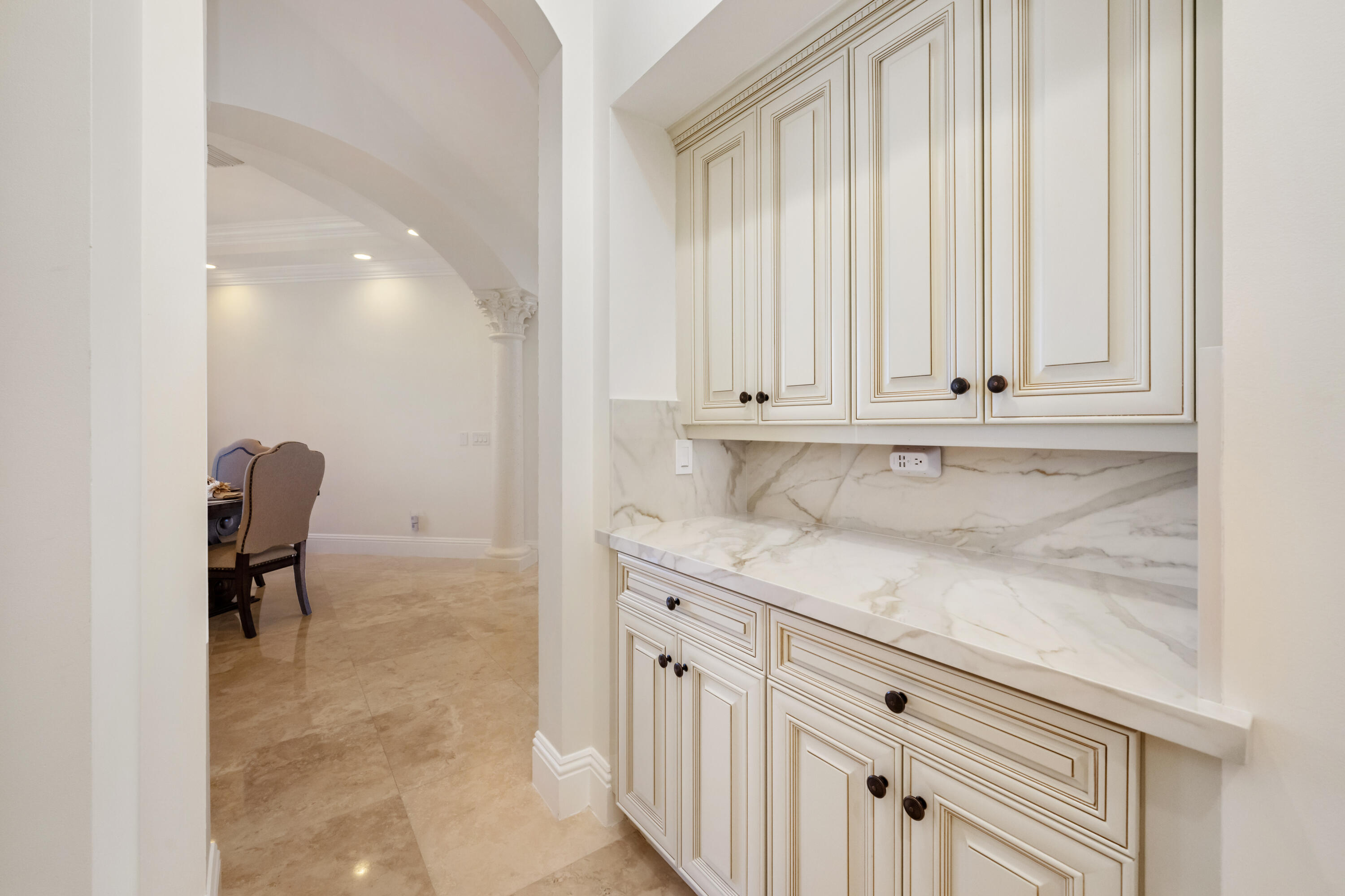 712 Northeast 71st Street Boca Raton, FL 33487 - Photo 14 of 97 DSC_2189