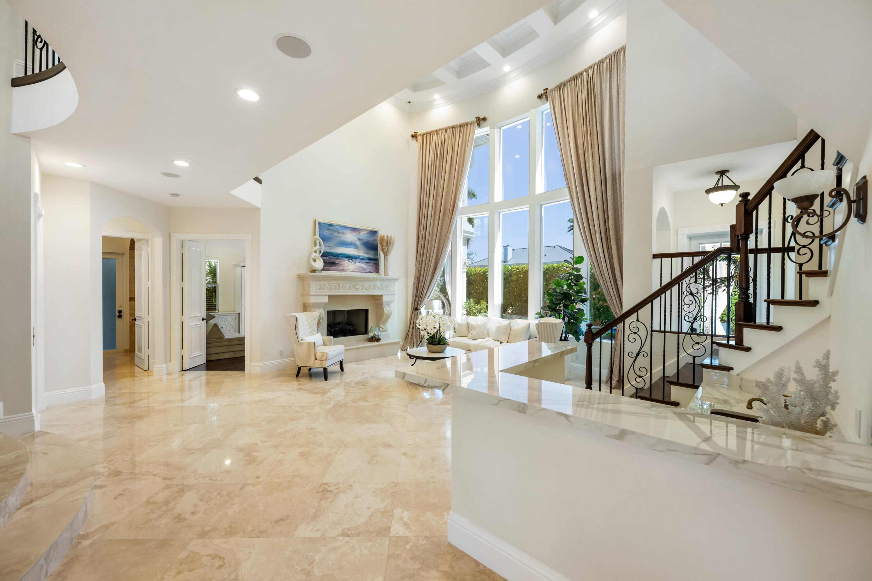 712 Northeast 71st Street Boca Raton, FL 33487 - Photo 6 of 97 DSC_2207