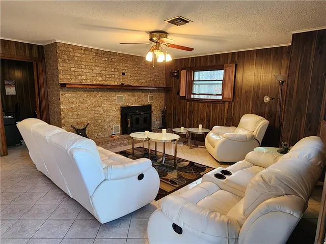 $499,000 | 349 White Oak Lane, Natchitoches, LA 71457