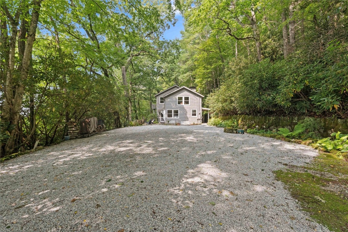 9134 Buck Creek Road Highlands, NC 28741 - Photo 50 of 53 Long and private driveway
