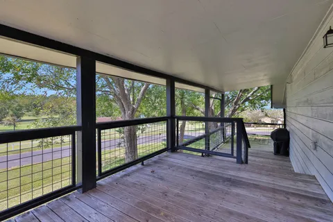 $450,000 | 930 Paradise Drive, Coldspring, TX 77331