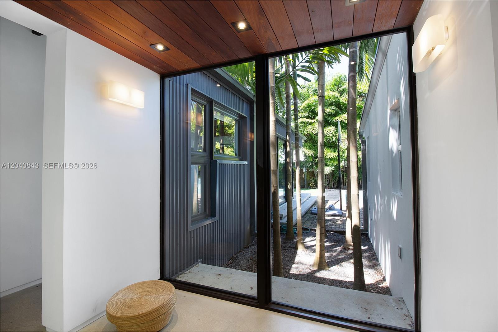 7420 Southwest 53rd Place Miami, FL 33143 - Photo 24 of 37