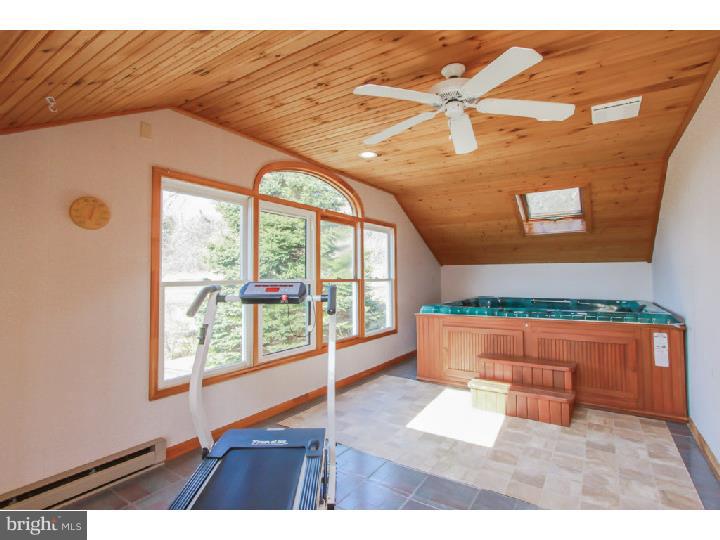 180 Krauser Road Glenmoore, PA 19343 - Photo 11 of 19 Bonus Room
