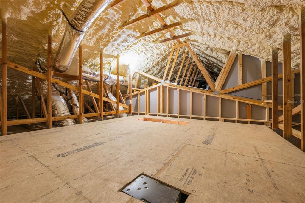 17640 Broad Street Montverde, FL 34756 - Photo 25 of 48 a view of an house with a snow