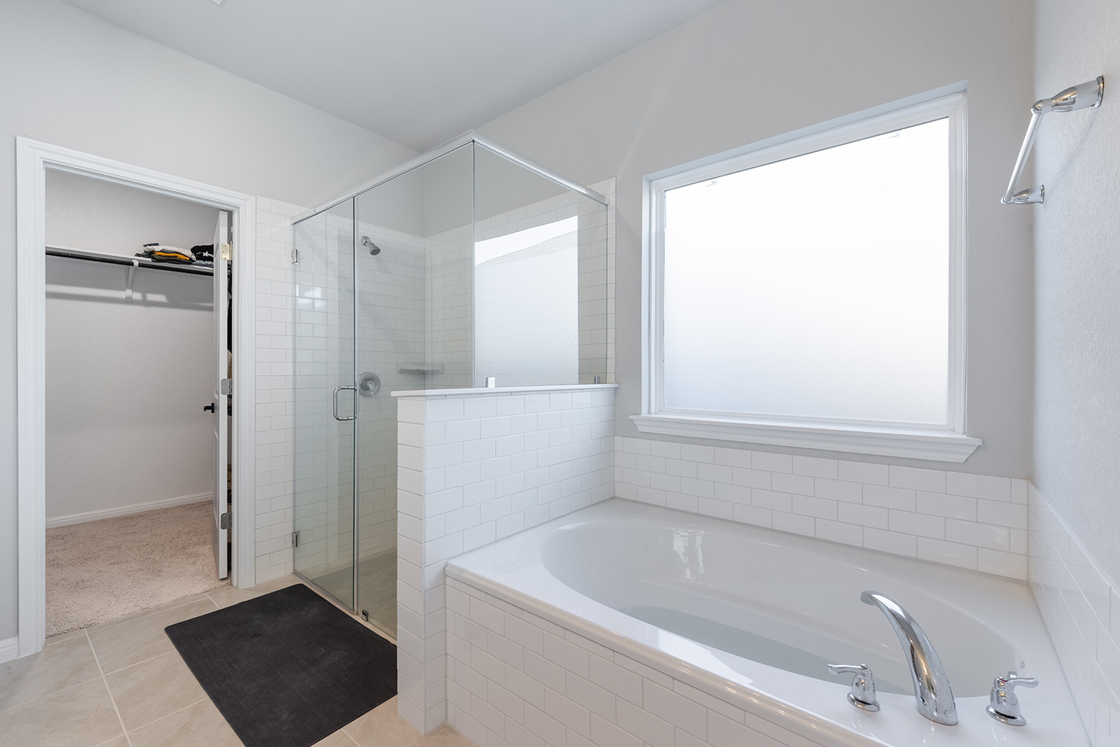 13117 Lapoynor Street Manor, TX 78653 - Photo 15 of 33