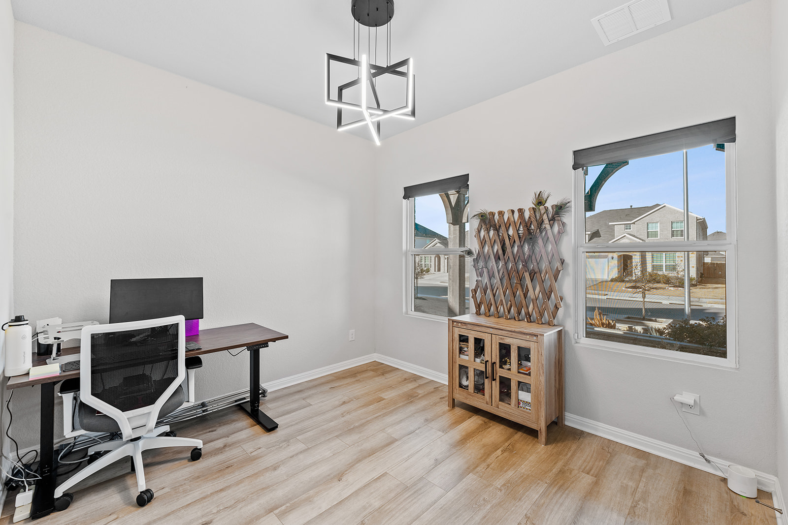 13117 Lapoynor Street Manor, TX 78653 - Photo 23 of 33