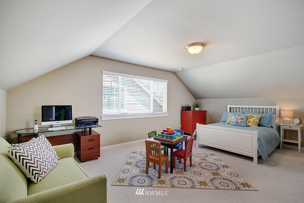 16411 35th Drive Southeast Bothell, WA 98012 - Photo 13 of 20 Gallery Image 13