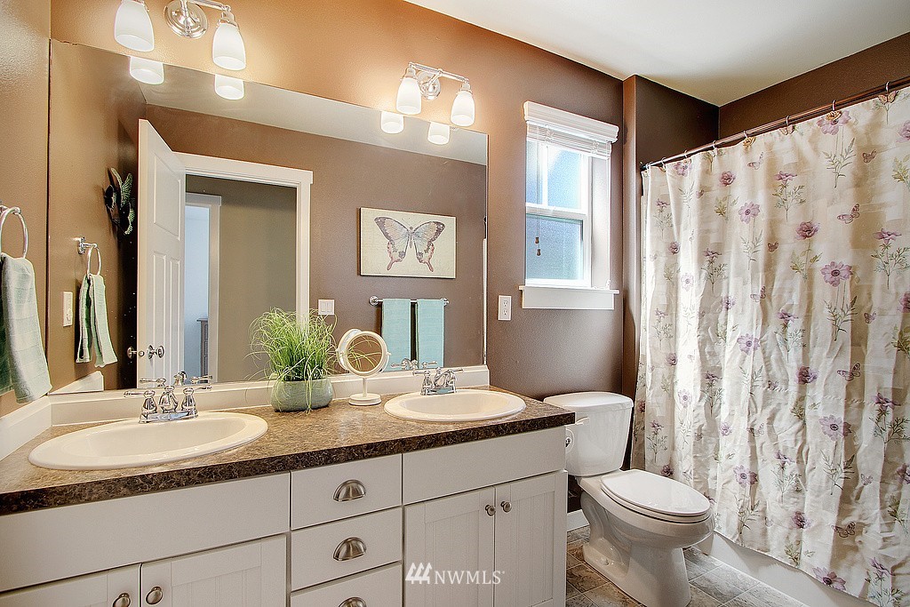 16411 35th Drive Southeast Bothell, WA 98012 - Photo 14 of 20 Gallery Image 14