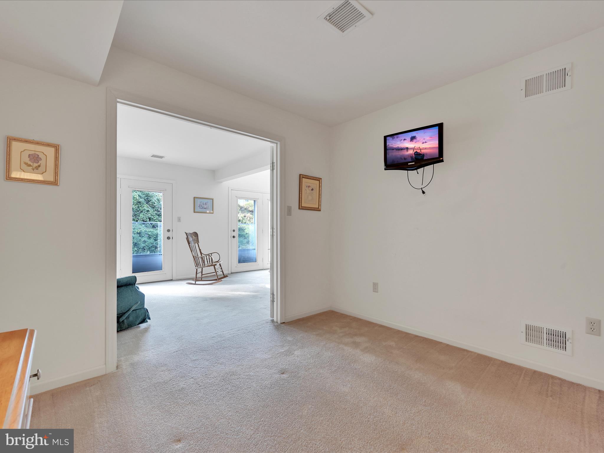 130 Pinnacle Point Drive Lancaster, PA 17601 - Photo 15 of 28 Primary Bedroom
