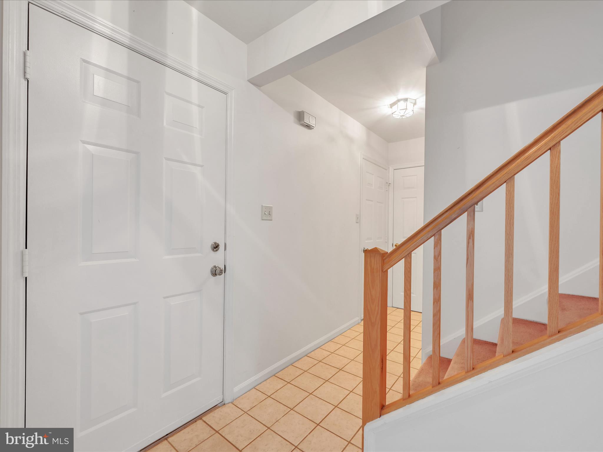130 Pinnacle Point Drive Lancaster, PA 17601 - Photo 4 of 28 Entry