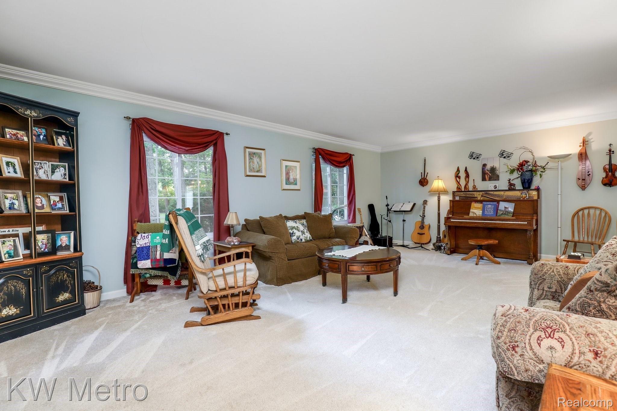 28291 Martindale Road New Hudson, MI 48165 - Photo 30 of 96 28291+Martindale+Rd+Lyon+Charter+Township-22-web.jpg
