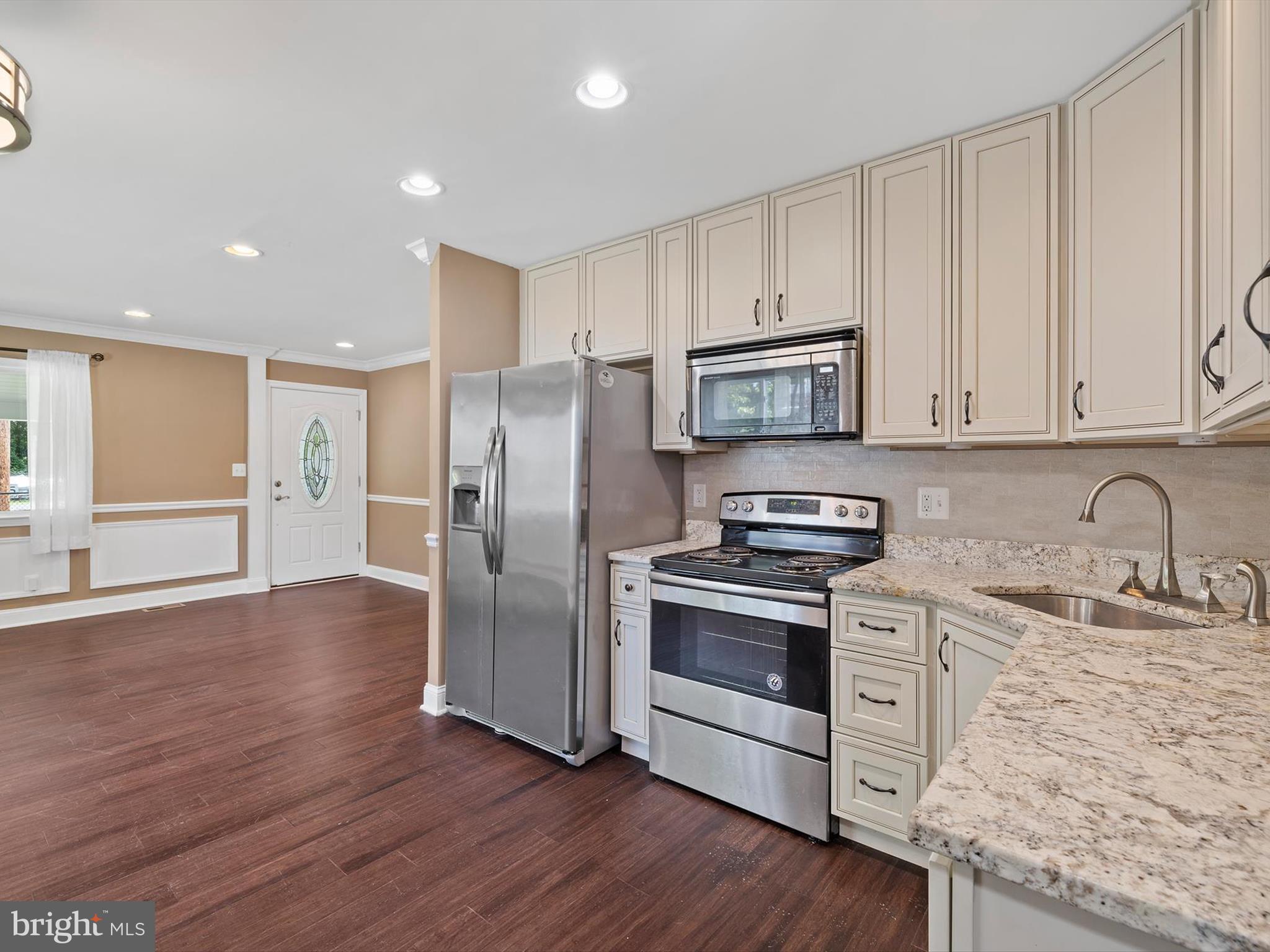 1300 Wilson Point Road Middle River, MD 21220 - Photo 17 of 30
