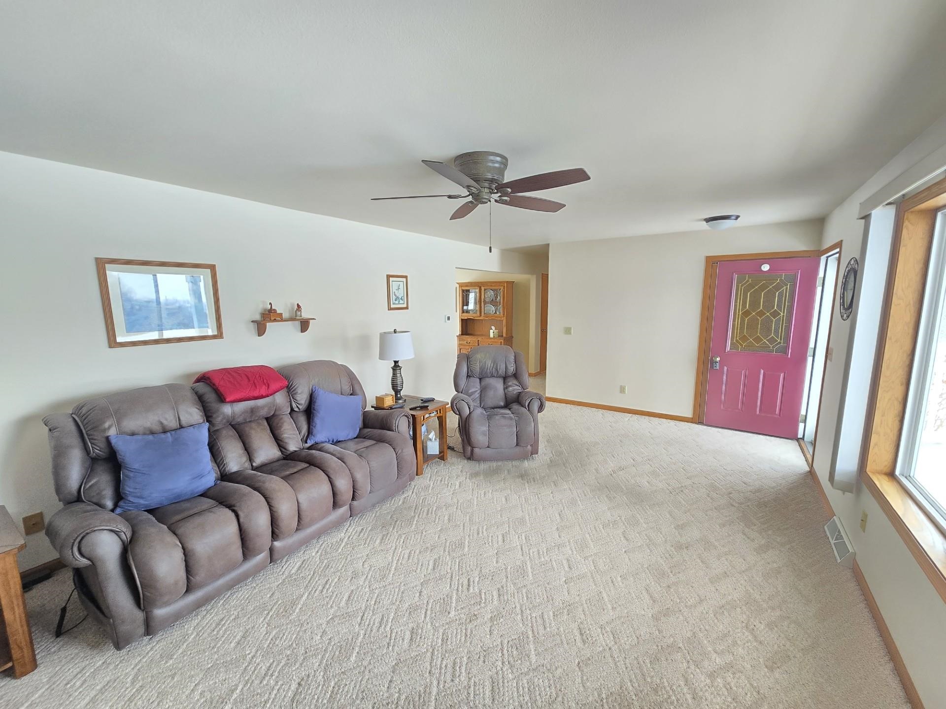 9268 Tri-County Road Ripon, WI 54971 - Photo 11 of 27